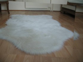 peluş halı